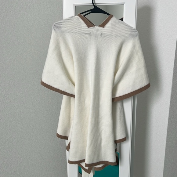 Ann Taylor Belted Wrap Poncho (XS/S) - Picture 4 of 5